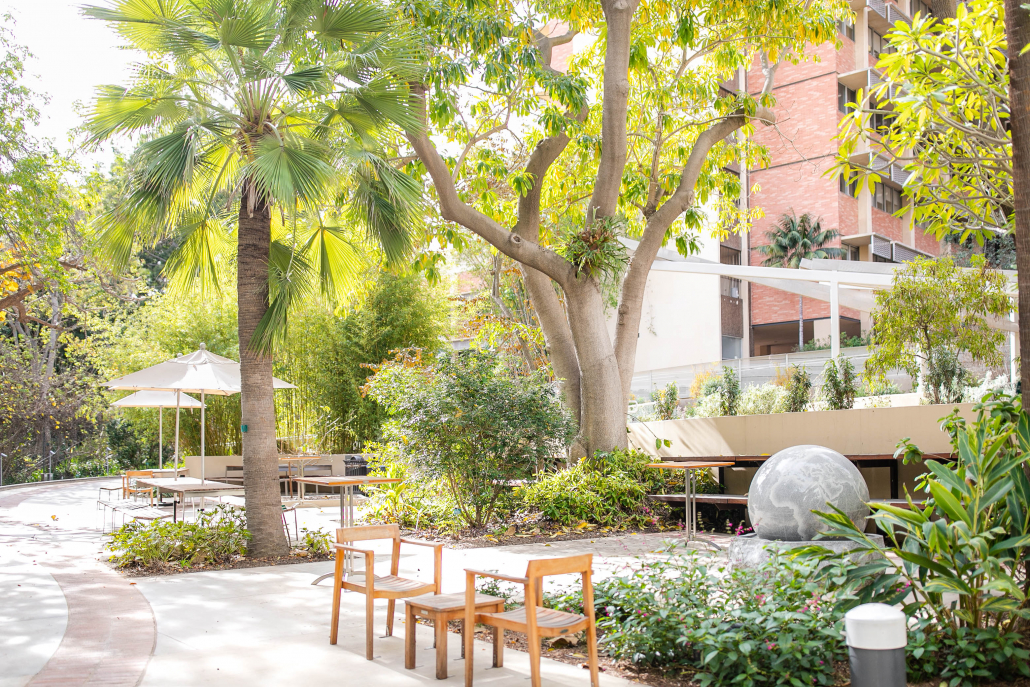 Near The Garden’s Main Entrance Los Angeles Outdoor Event Venue